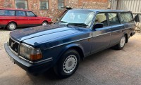VOLVO 240