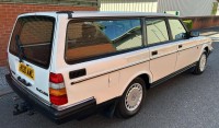 VOLVO 240