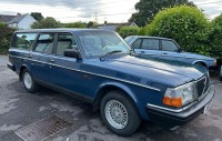 VOLVO 240