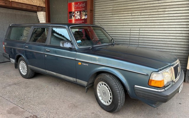 VOLVO