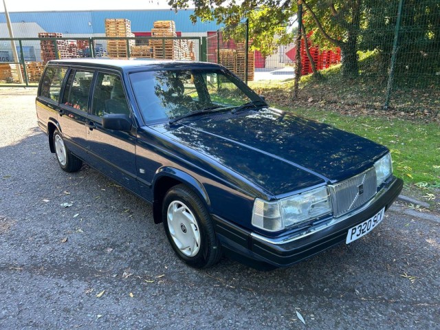 VOLVO 940