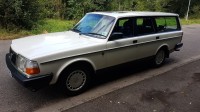 VOLVO 240