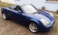 TOYOTA MR2