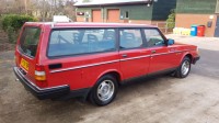 VOLVO 240
