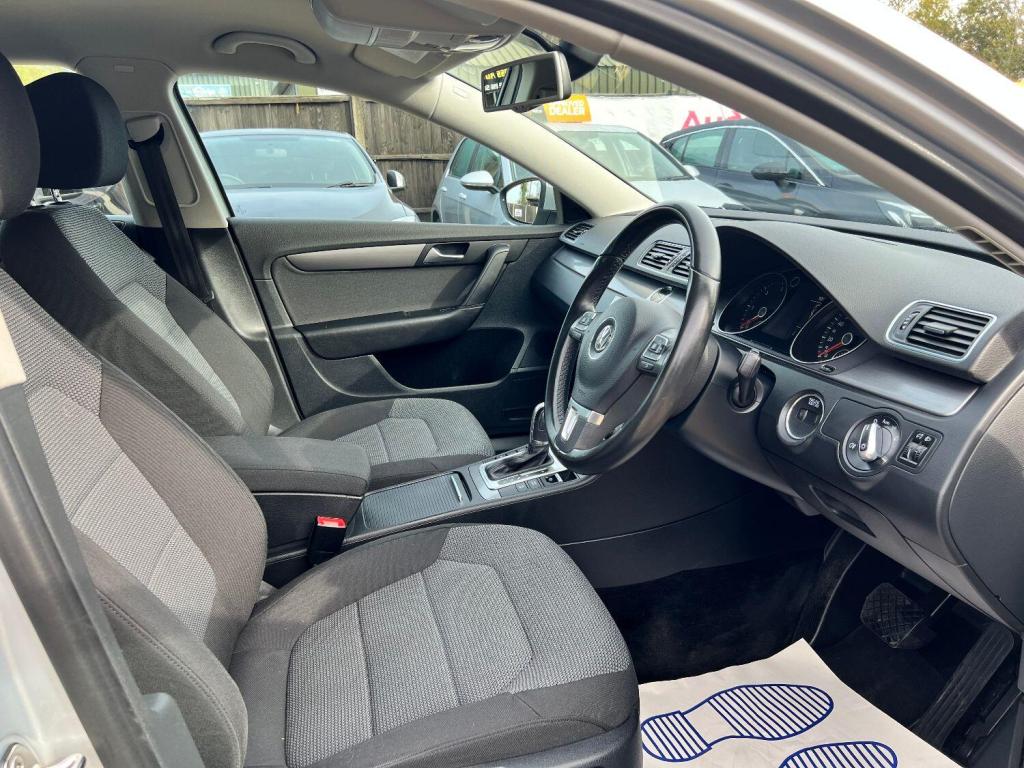 VOLKSWAGEN PASSAT 2.0 TDI BlueMotion * NOW SOLD * 2013