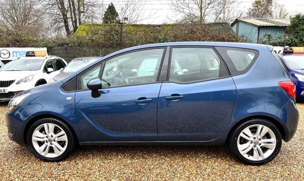 VAUXHALL MERIVA 1.4 i Club  2016
