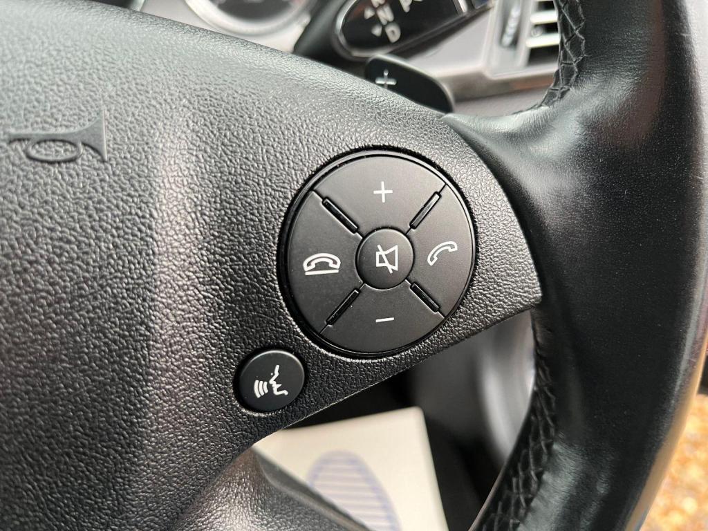 MERCEDES-BENZ E CLASS 3.0 E350 CDI V6 BlueEfficiency Avantgarde  2010