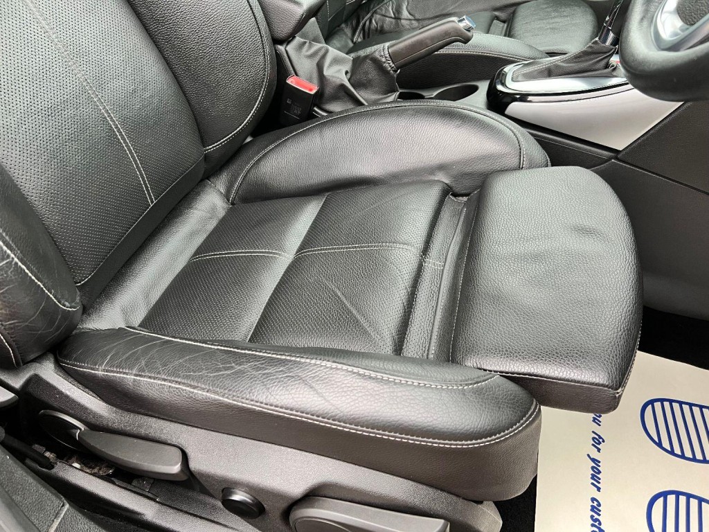 VAUXHALL ASTRA 1.6 i Elite  2015