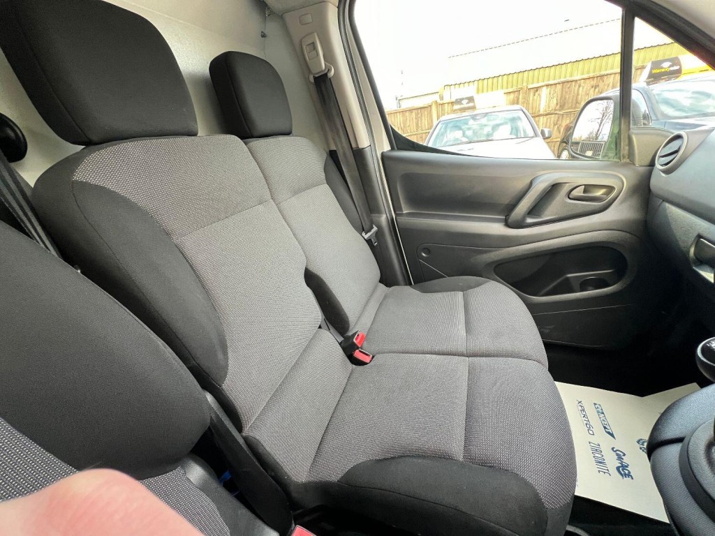 PEUGEOT PARTNER 1.6 BlueHDi 850 S  2019