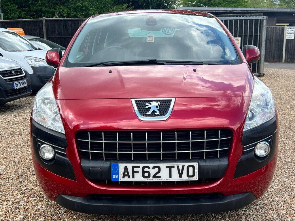 PEUGEOT 3008 2.0 HDi Active  2012