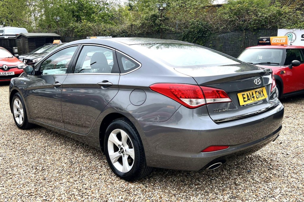 HYUNDAI I40 1.7 CRDi Blue Drive Active 2014