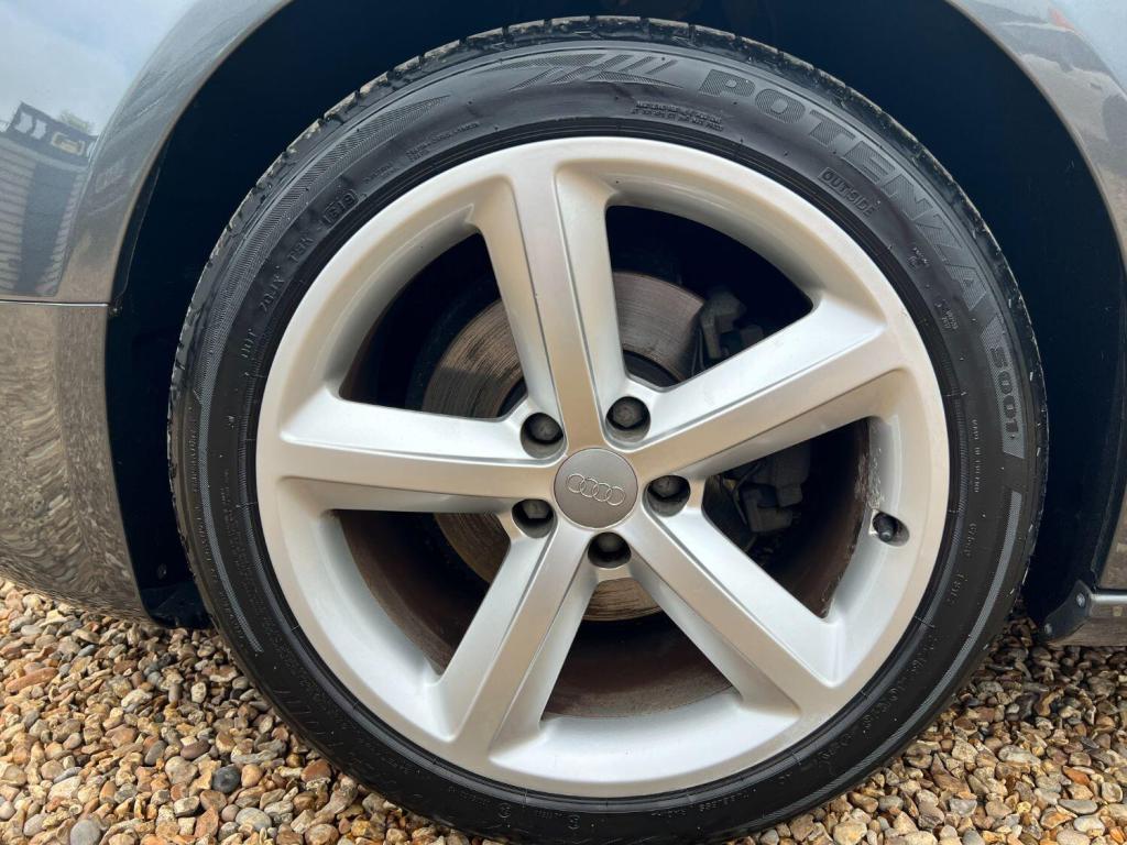 AUDI A5 2.0 TDI S line 2012