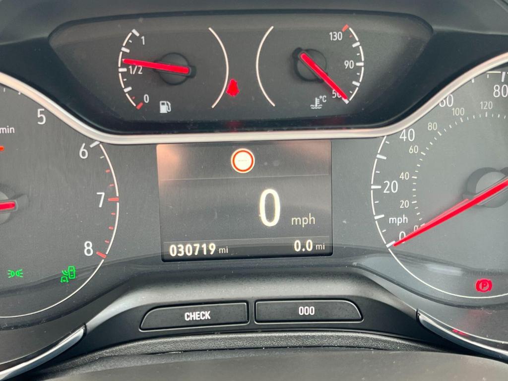 VAUXHALL GRANDLAND X 1.2 Turbo Sport Nav 2018