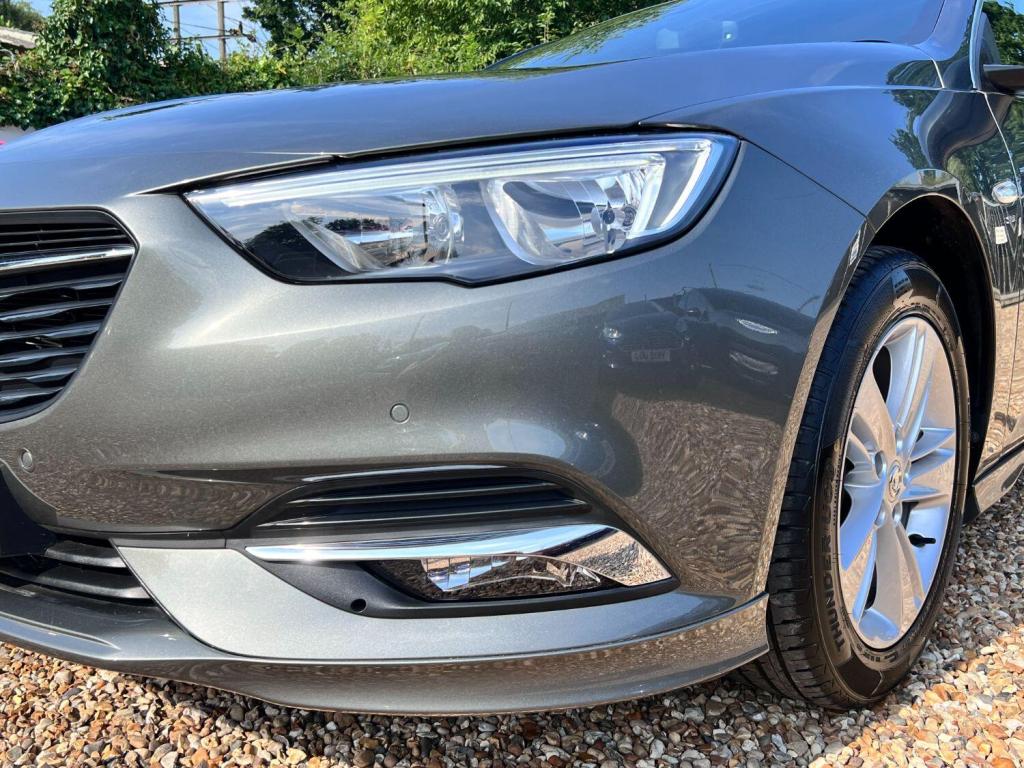 VAUXHALL INSIGNIA 1.6 Turbo D BlueInjection SRi VX Line Nav 2019