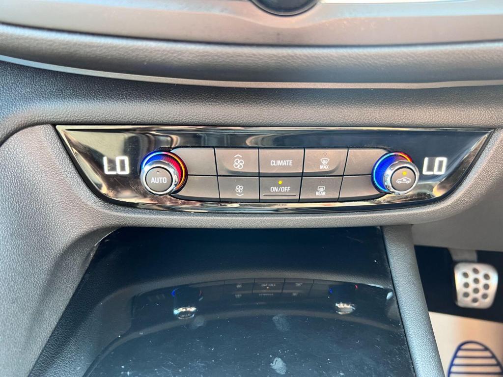 VAUXHALL INSIGNIA 1.6 Turbo D BlueInjection SRi VX Line Nav 2019