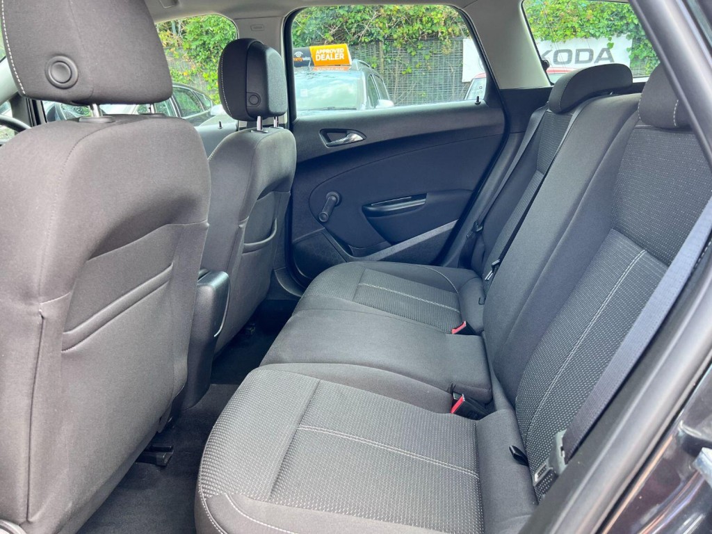 VAUXHALL ASTRA 2.0 CDTi SRi 2013