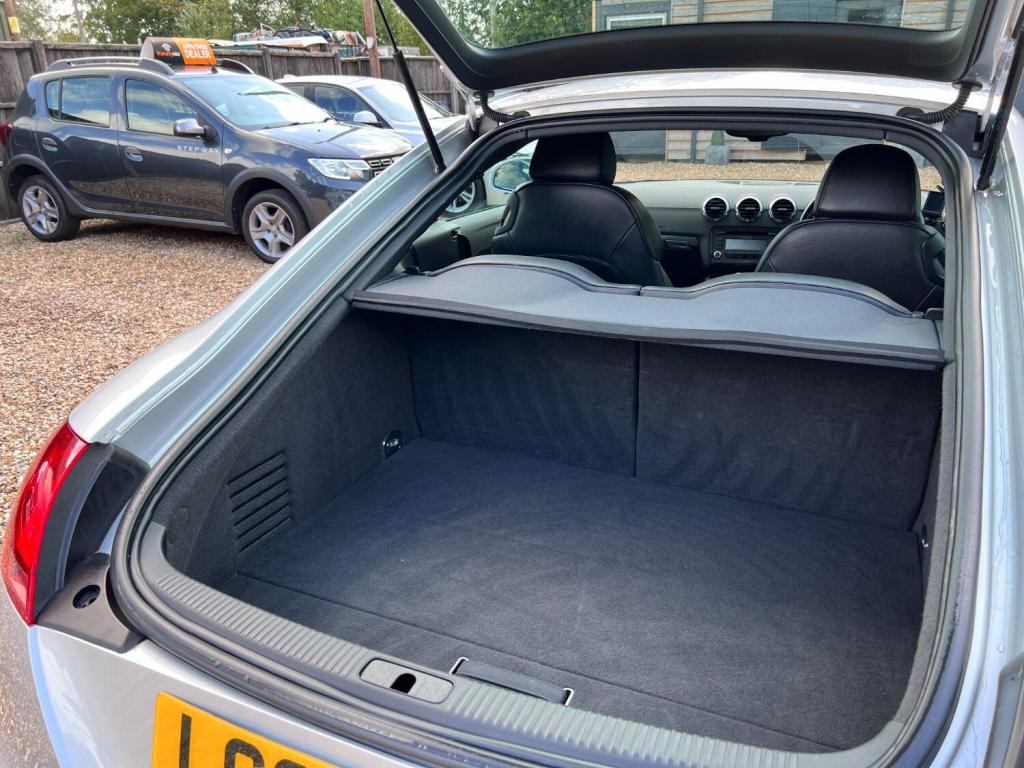 AUDI TT 2.0 TFSI Sport 2012