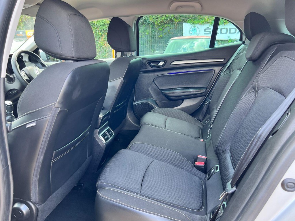 RENAULT MEGANE 1.5 dci Iconic 2019