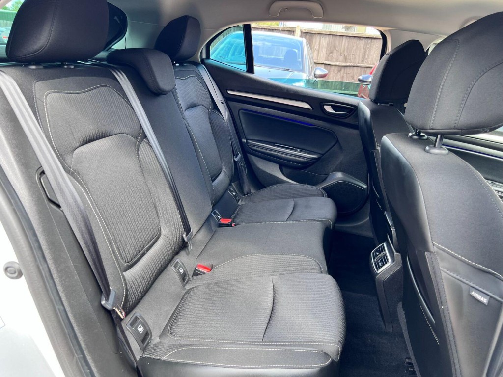 RENAULT MEGANE 1.5 dci Iconic 2019