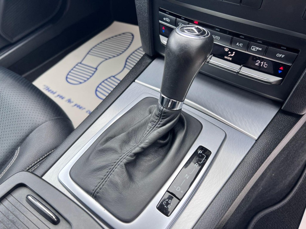 MERCEDES-BENZ E CLASS 3.0 E350 CDI V6 BlueEfficiency Sport 2010