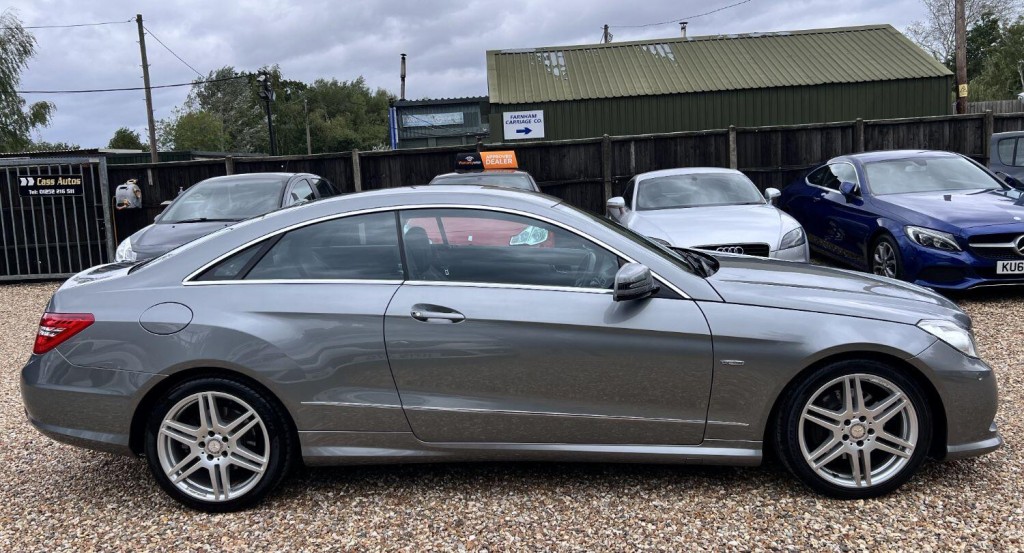MERCEDES-BENZ E CLASS 3.0 E350 CDI V6 BlueEfficiency Sport 2010