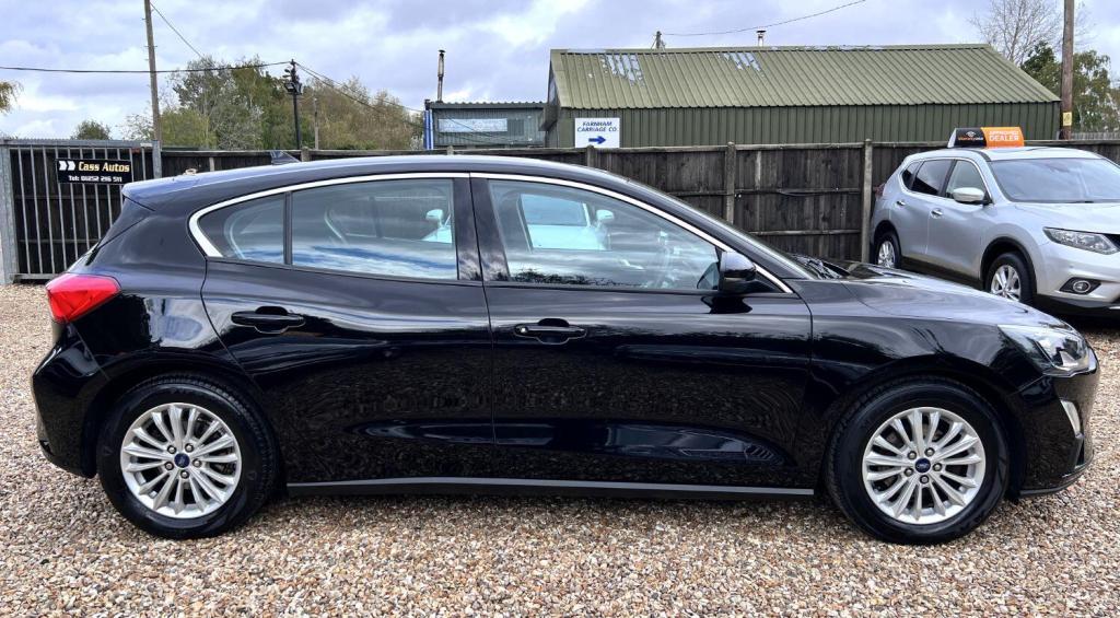 FORD FOCUS 1.0 T EcoBoost Titanium 2019