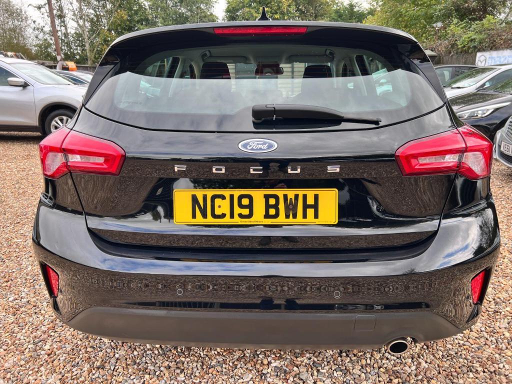 FORD FOCUS 1.0 T EcoBoost Titanium 2019