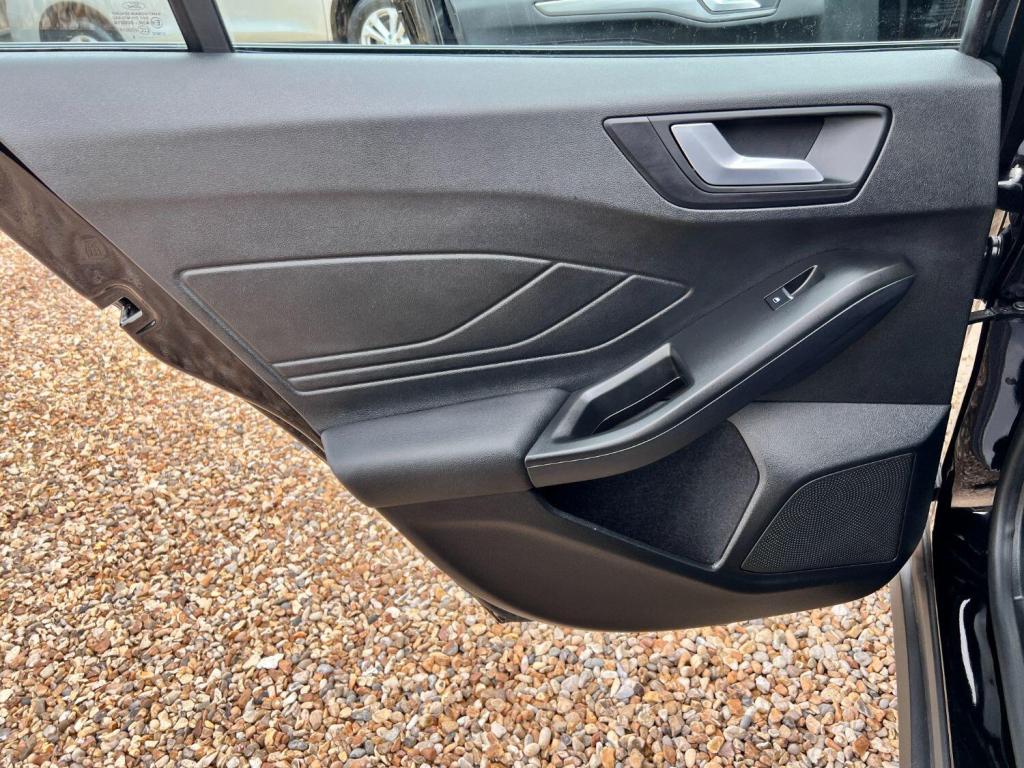 FORD FOCUS 1.0 T EcoBoost Titanium 2019