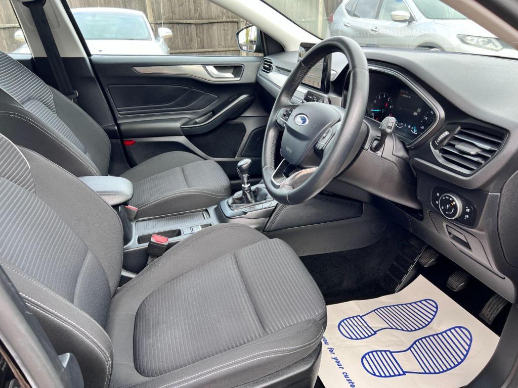 FORD FOCUS 1.0 T EcoBoost Titanium 2019