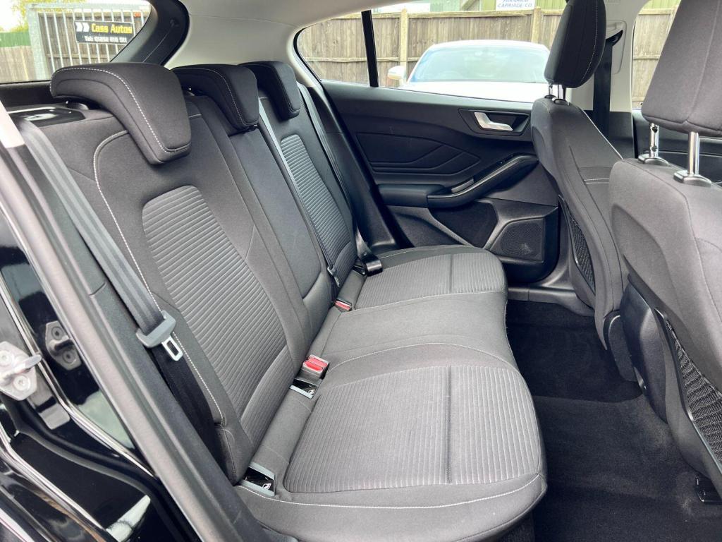 FORD FOCUS 1.0 T EcoBoost Titanium 2019