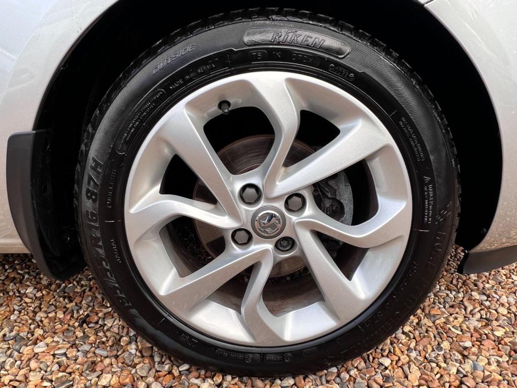 VAUXHALL CORSA 1.4 i ecoTEC Energy 2018