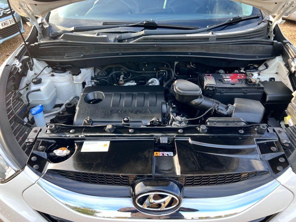 HYUNDAI IX35 1.7 CRDi Premium 2014