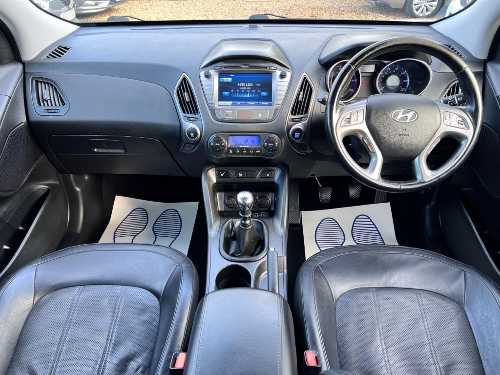 HYUNDAI IX35 1.7 CRDi Premium 2014