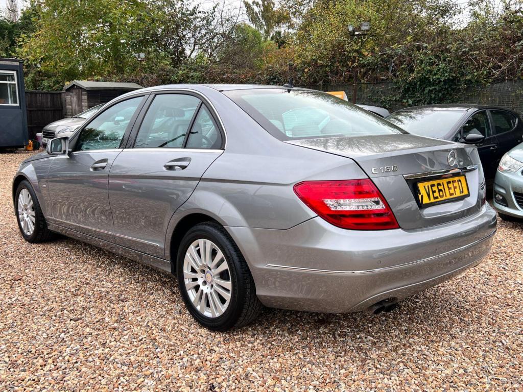 MERCEDES-BENZ C CLASS 1.8 C180 BlueEfficiency Elegance Edition 125 2011