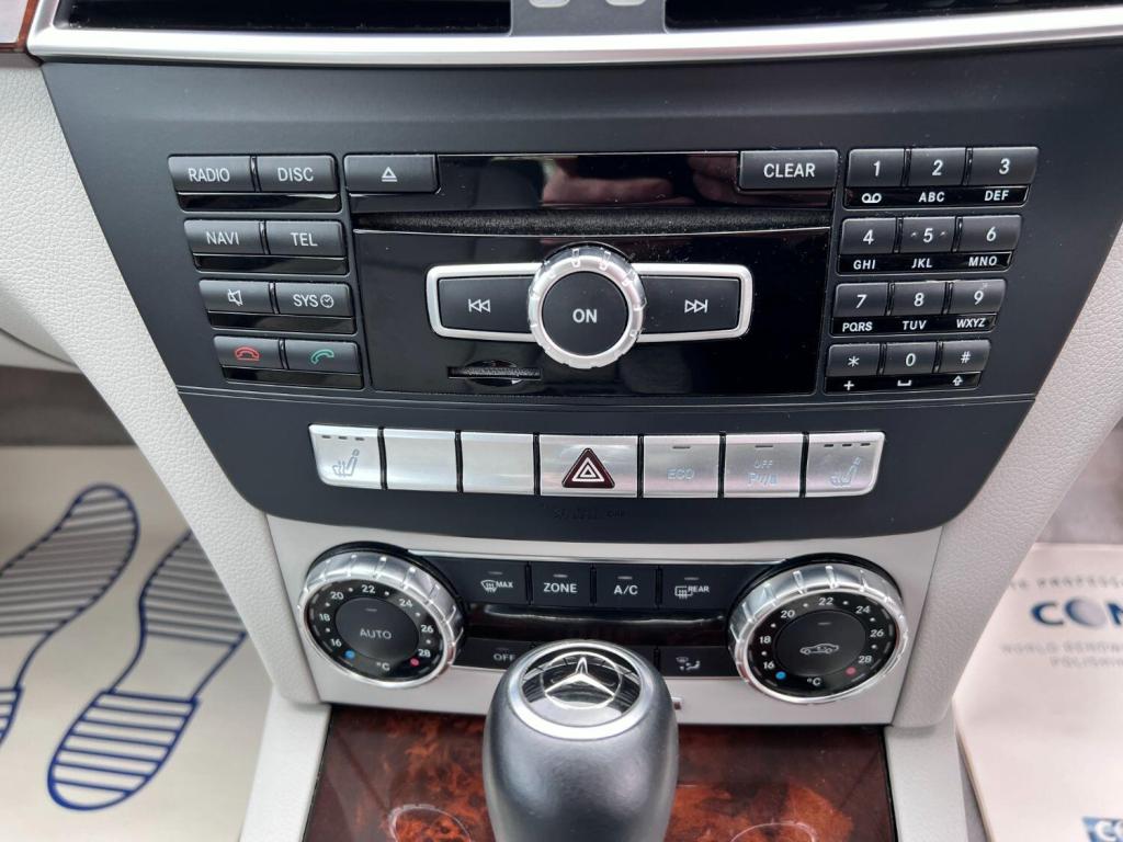 MERCEDES-BENZ C CLASS 1.8 C180 BlueEfficiency Elegance Edition 125 2011
