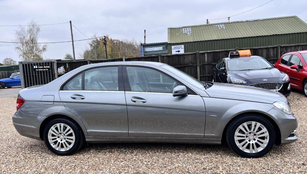 MERCEDES-BENZ C CLASS 1.8 C180 BlueEfficiency Elegance Edition 125 2011