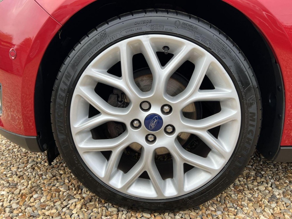 FORD FOCUS 1.0 T EcoBoost Titanium X 2014