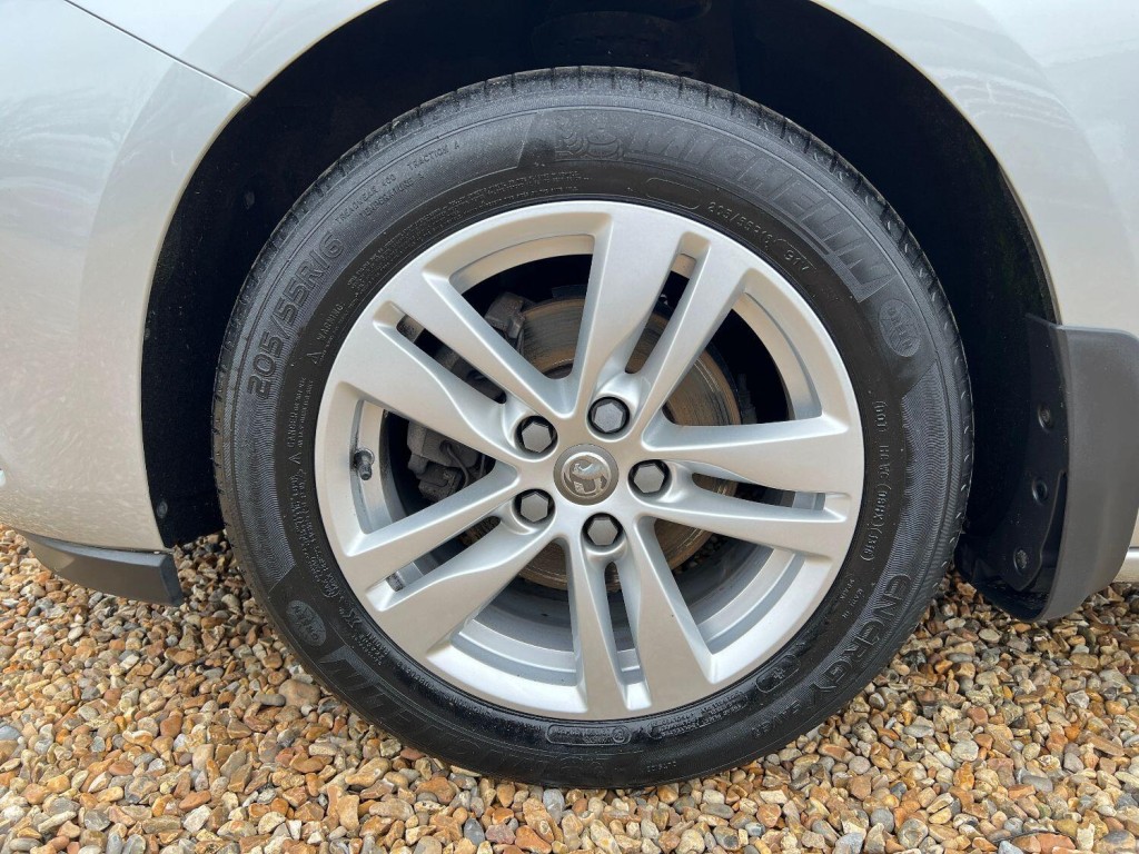 VAUXHALL ASTRA 1.6 CDTi Design 2018
