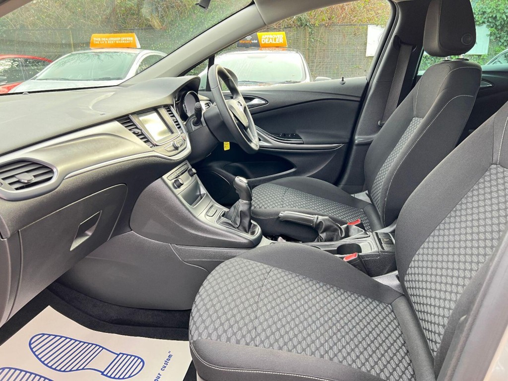 VAUXHALL ASTRA 1.6 CDTi Design 2018