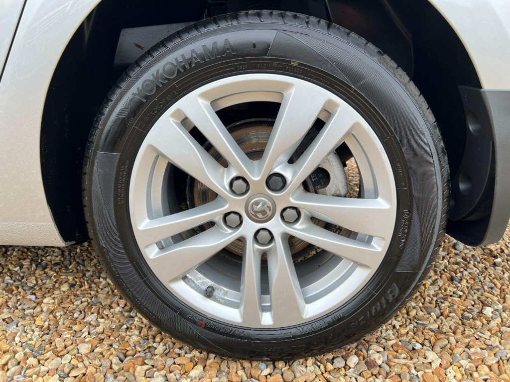 VAUXHALL ASTRA 1.6 CDTi Design 2018