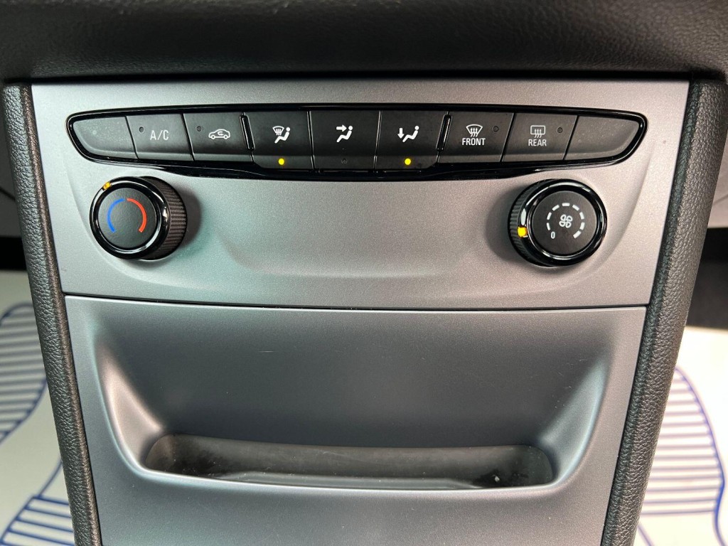VAUXHALL ASTRA 1.6 CDTi Design 2018