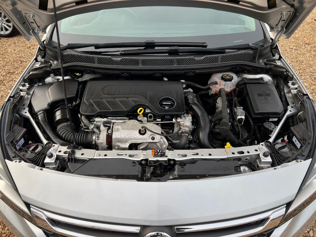 VAUXHALL ASTRA 1.6 CDTi Design 2018