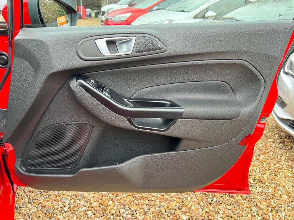 FORD FIESTA 1.3 Style 2013