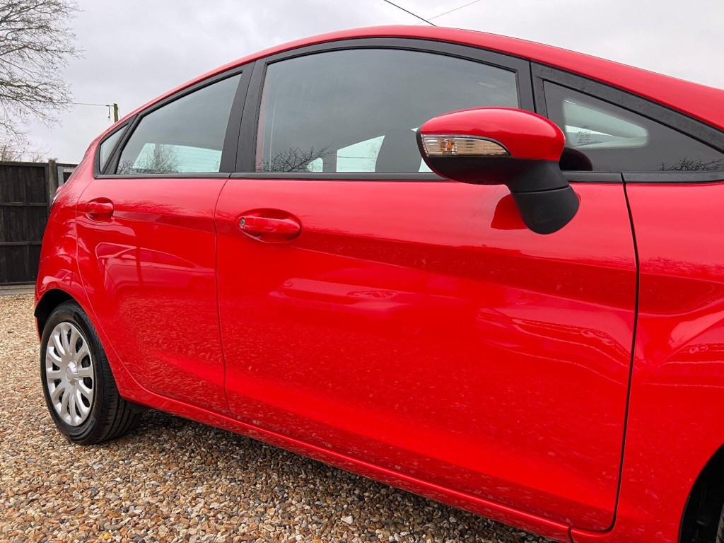 FORD FIESTA 1.3 Style 2013