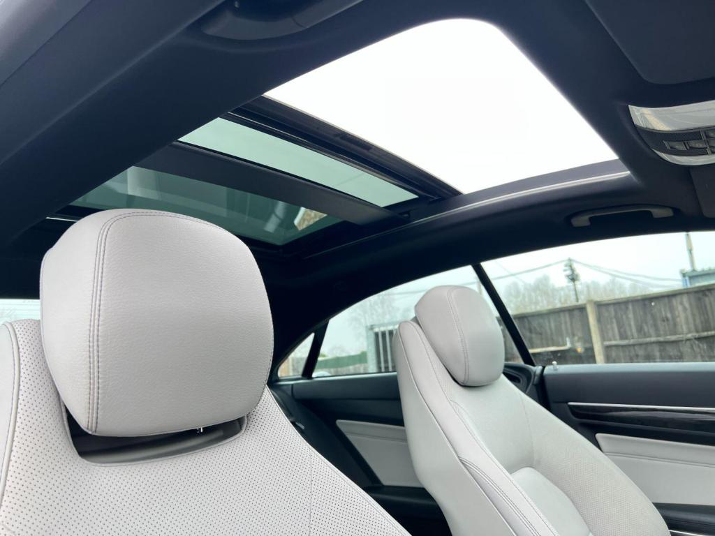 MERCEDES-BENZ E CLASS 3.0 E350d V6 BlueTEC AMG Sport 2013