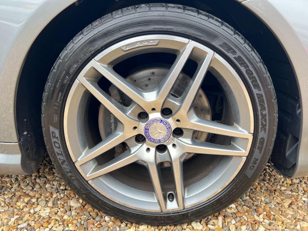 MERCEDES-BENZ E CLASS 3.0 E350d V6 BlueTEC AMG Sport 2013