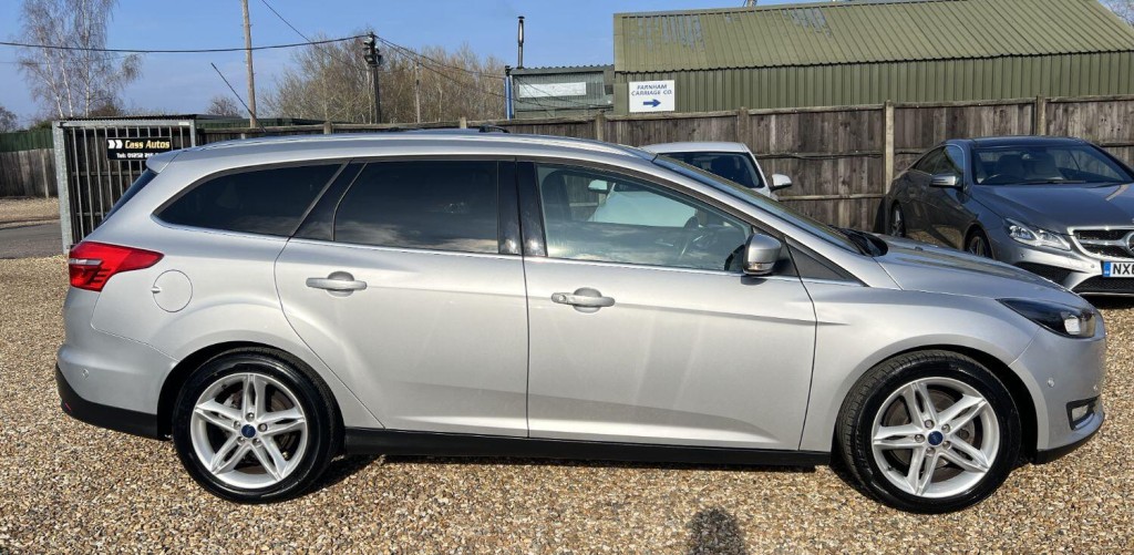 FORD FOCUS 1.5 T EcoBoost Titanium 2017