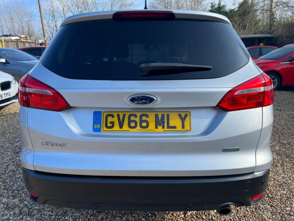 FORD FOCUS 1.5 T EcoBoost Titanium 2017