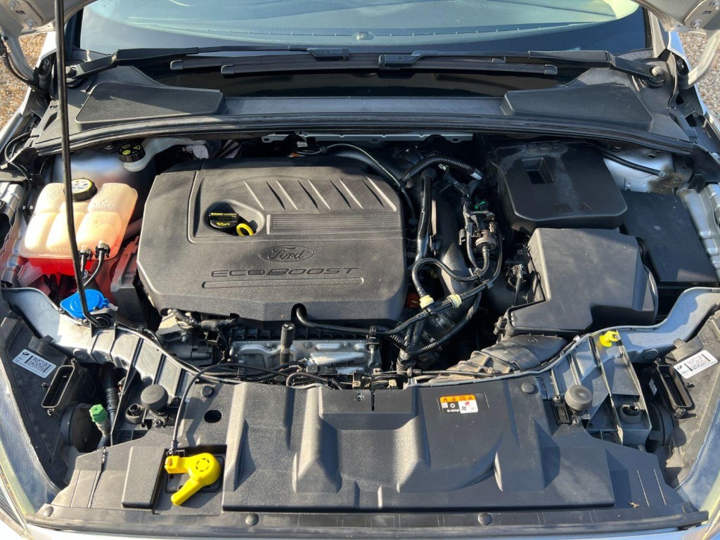 FORD FOCUS 1.5 T EcoBoost Titanium 2017
