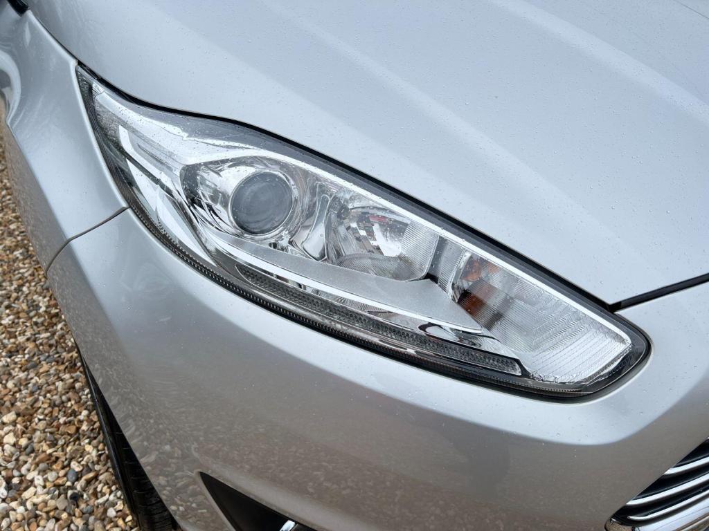 FORD FIESTA 1.6 TDCi Titanium X 2014